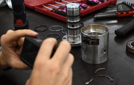 Preventive maintenance on rotating union, Pacquet